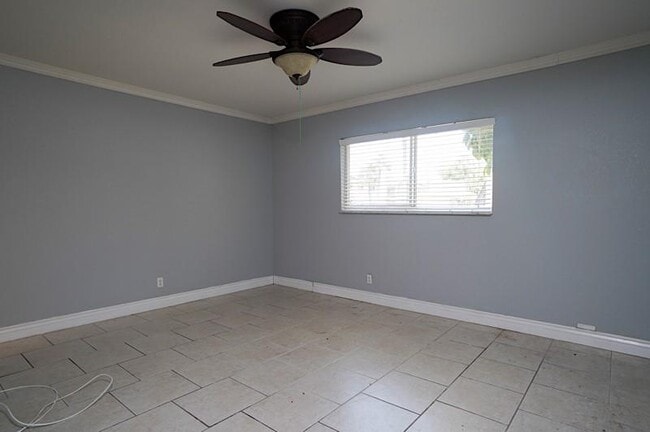 Building Photo - 2854 NW 55th Ave