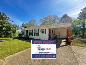 Building Photo - 122 Jackson St