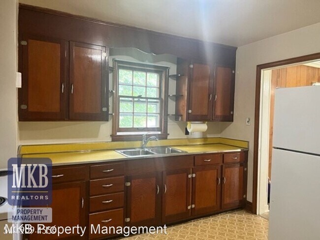 Building Photo - 2 br, 2 bath House - 801 Illinois Avenue