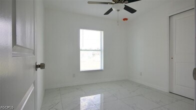Building Photo - 3433 Jeffcott St