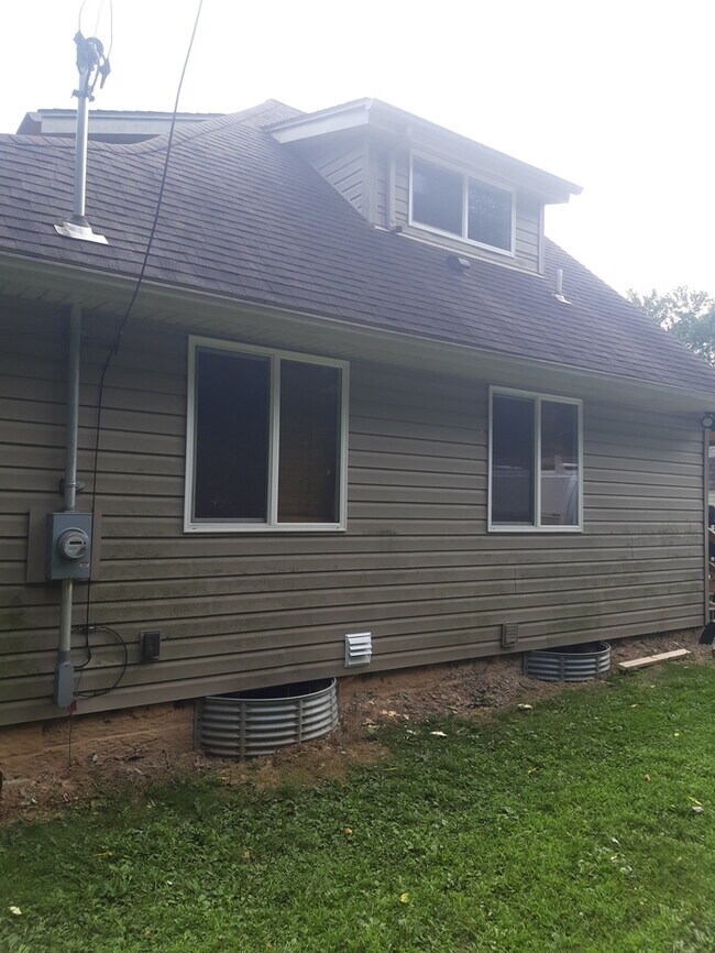 Foto del edificio - Spacious 3 bedroom 2 bath in Pulaski Towns...