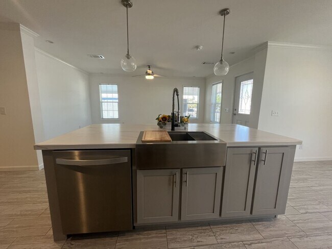 Foto del edificio - 8775 20th St