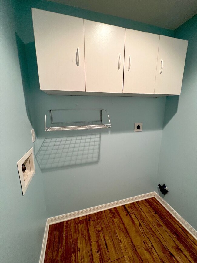 Foto del edificio - 3/2 with fenced in yard!