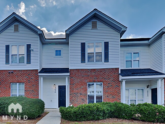 Foto del edificio - 6454 Mallard View Ln