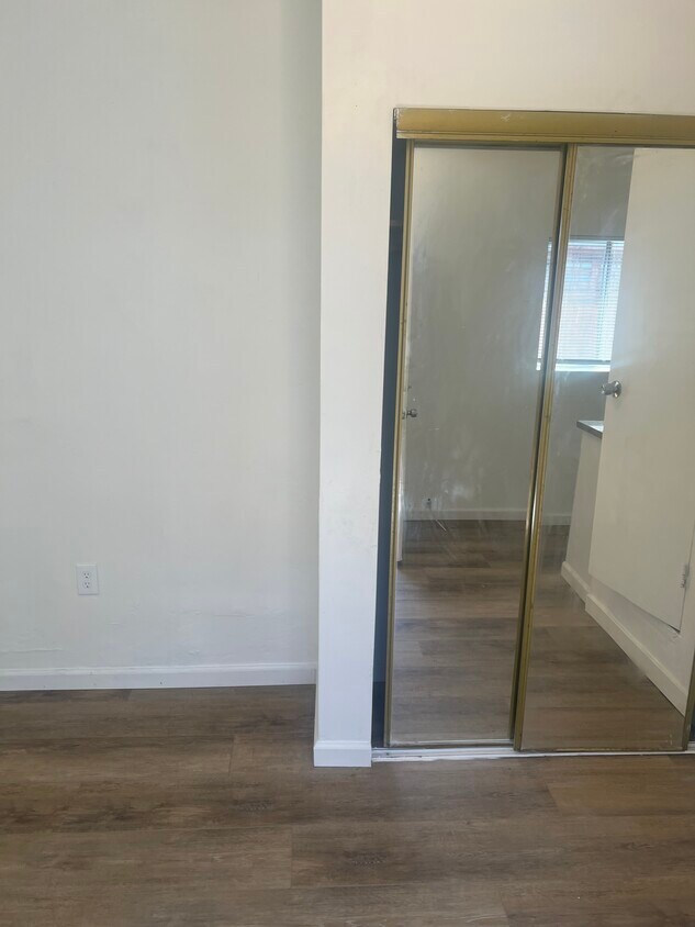Foto principal - 3853 Bentley Ave