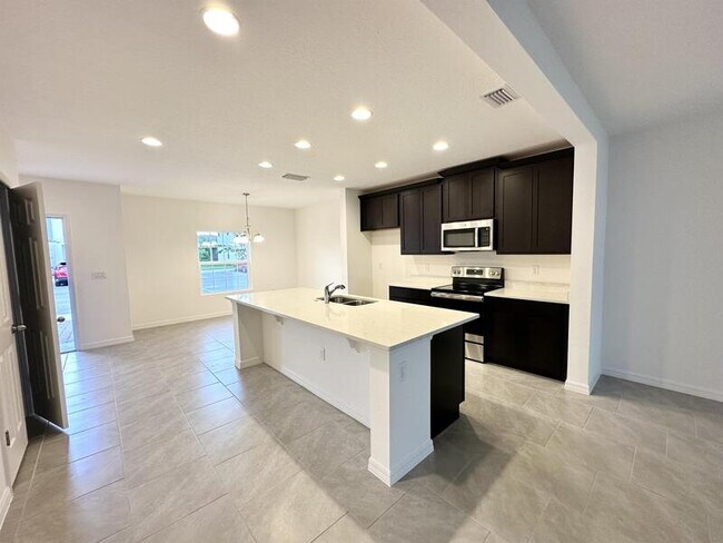 Building Photo - 1183 Sand Torch Cir
