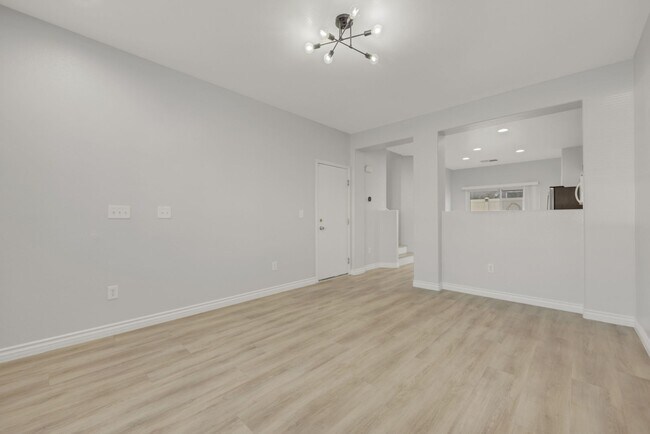 Foto del edificio - Cute 3 bedroom home freshly painted and clean