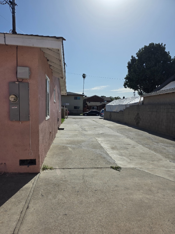 Building Photo - 4435 Triggs St