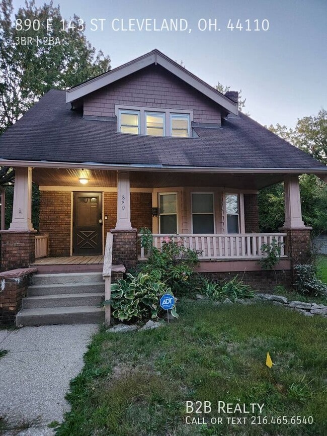 Building Photo - 890 E 143rd St
