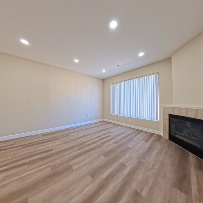Foto del edificio - Resort-Style Living Year-Round Updated 1-Bed, 1-Bath Condo!