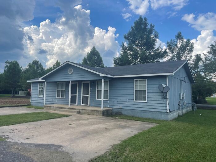 Primary Photo - Vilonia Duplex Available Now.