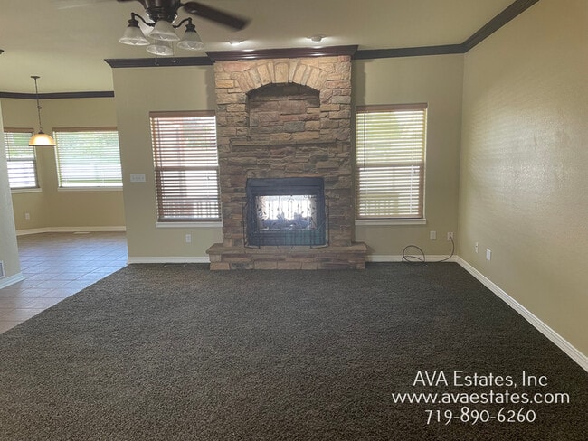 Building Photo - 1705 Aquila Dr