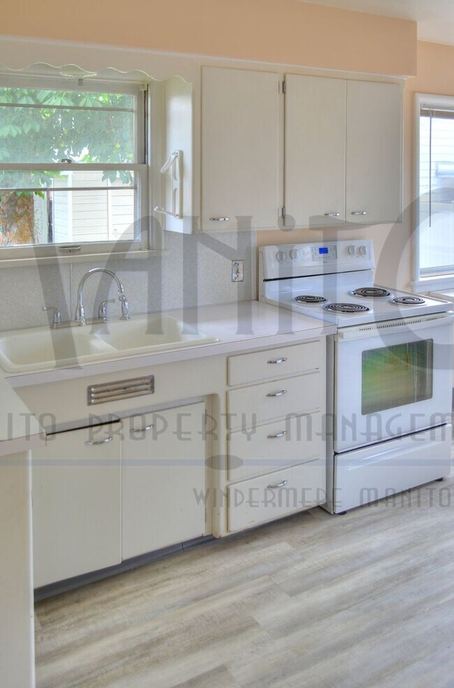 Foto del edificio - Charming, Clean Bungalow