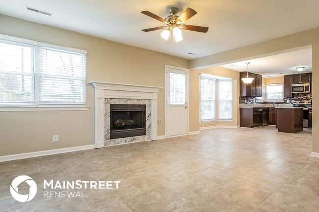 Foto del edificio - 3233 Forest Breeze Dr