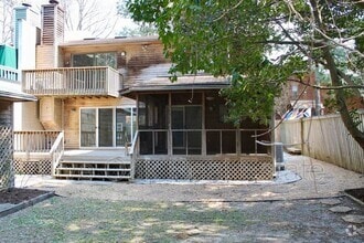 Building Photo - 220 81st St