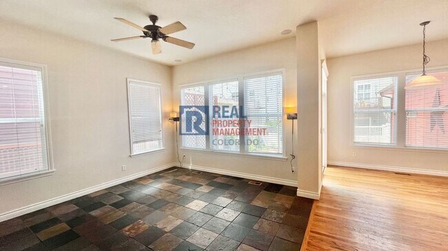 Foto del edificio - 4337 W 118th Way