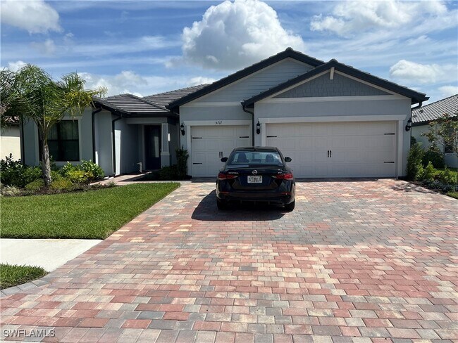 Foto del edificio - 5717 Legendary Ln