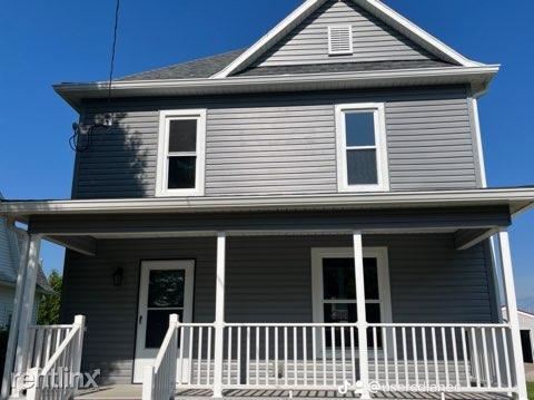 Primary Photo - 3 br, 1.5 bath House - 217 Elm Street