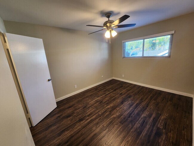Foto del edificio - 3224 Chapman St