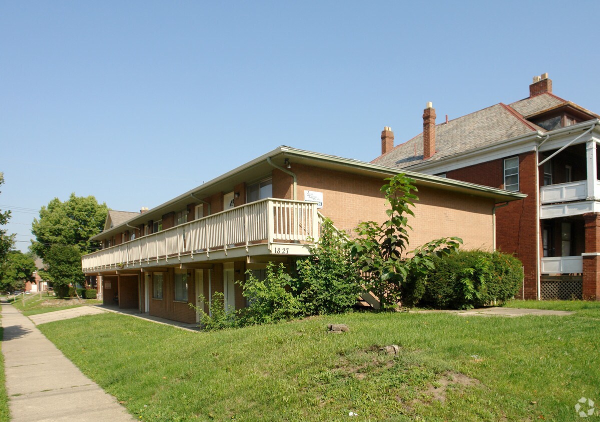1827 N 4th St, Columbus, OH 43201 Apartments in Columbus, OH