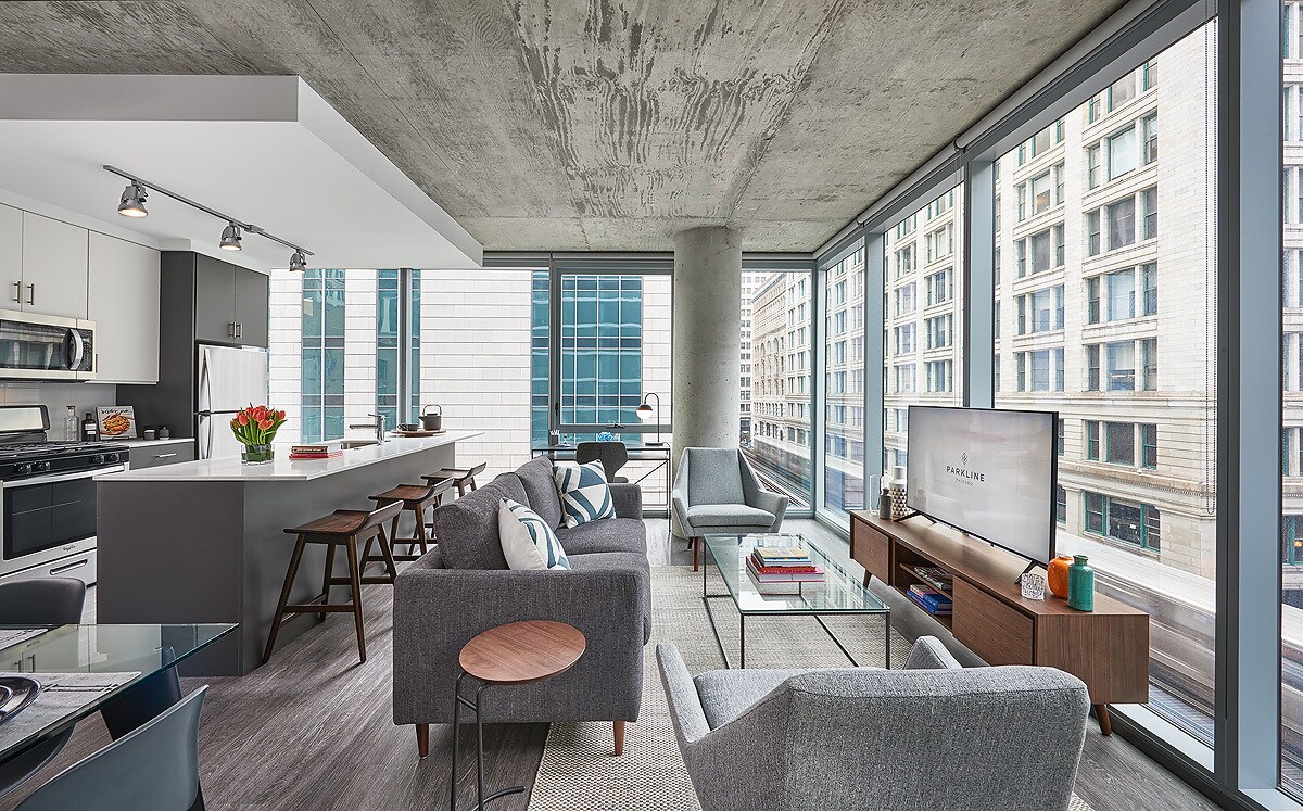 60 East Randolph St., Unit 911, Chicago, IL 60601 - 50 E Randolph St