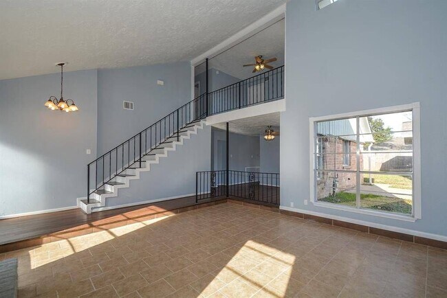 Foto del edificio - 22722 Fincastle Dr