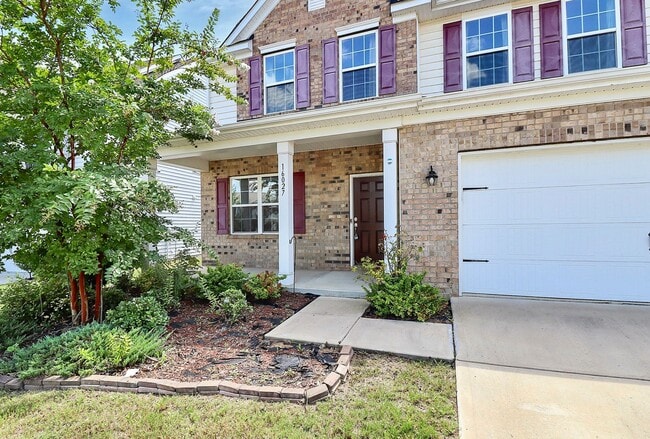 Photo - Welcome to this spacious 4 bedroom, 2.5 ba... House