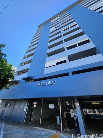 Building Photo - 824 Kinau St