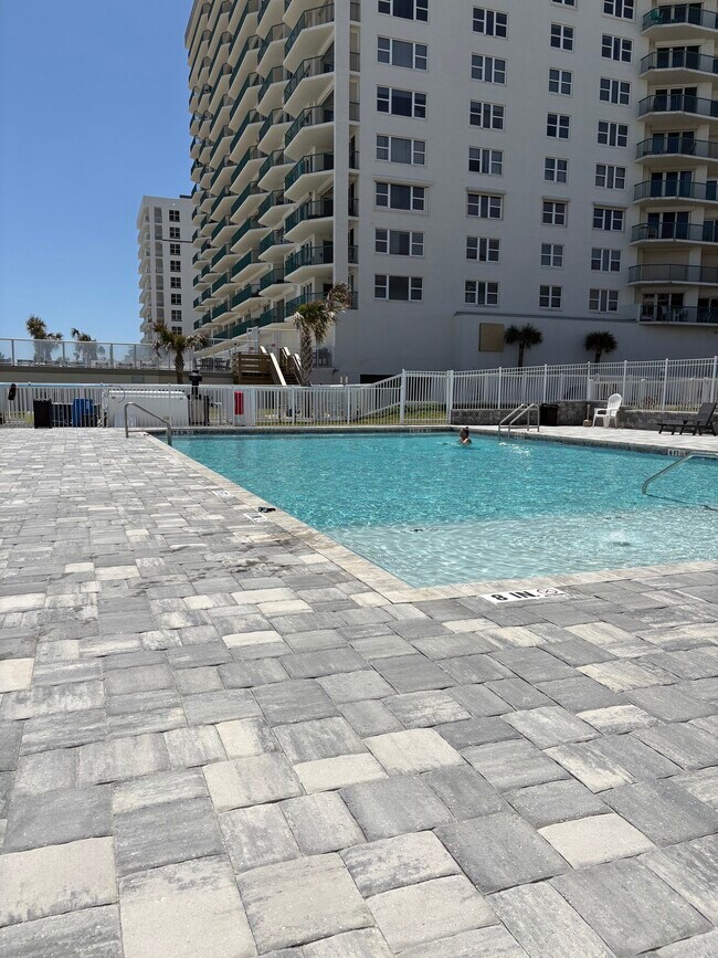 Foto del edificio - 2043 S Atlantic Ave