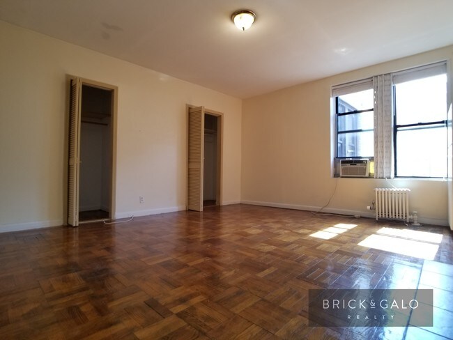 Building Photo - 50 Lincoln Rd