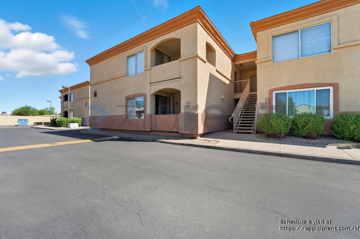 Foto principal - 2134 E Broadway Rd