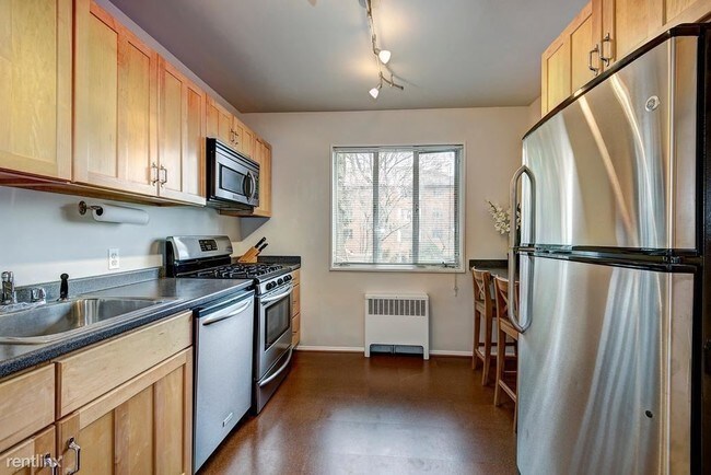 Building Photo - 5301 Westbard Cir