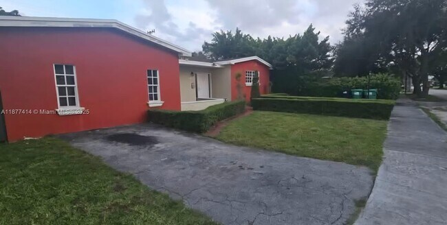 Foto del edificio - 1601 SW 83rd Ave