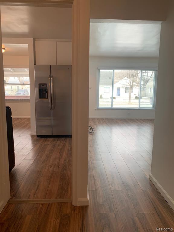 Building Photo - 8262 State Park