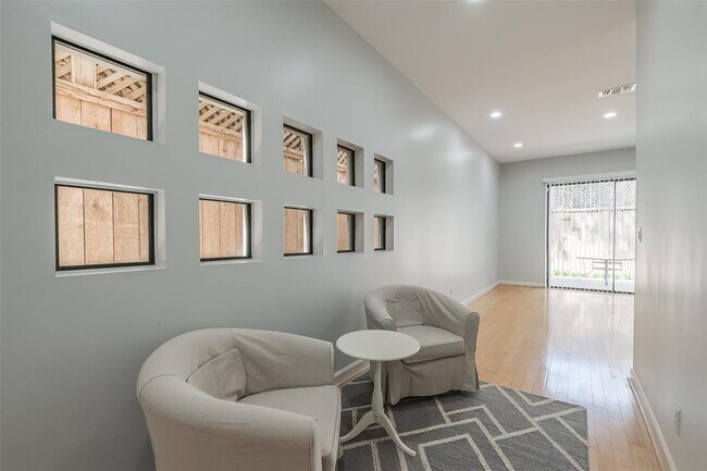 Foto del edificio - 1520 Driscoll St