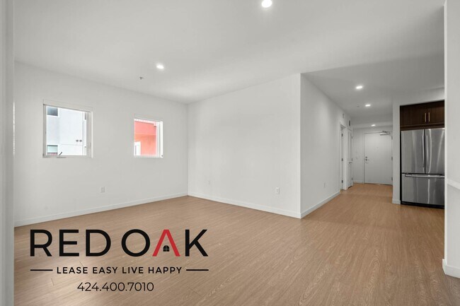 Foto del edificio - 11405 Chandler Blvd