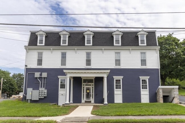 Foto del edificio - 713 Locust St