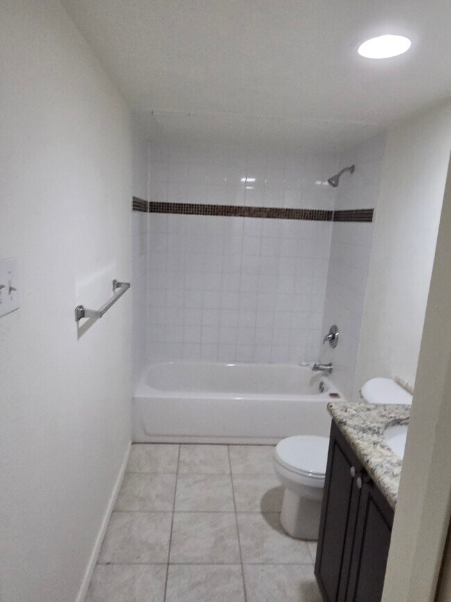 Foto del edificio - 2202 East Crosby Road