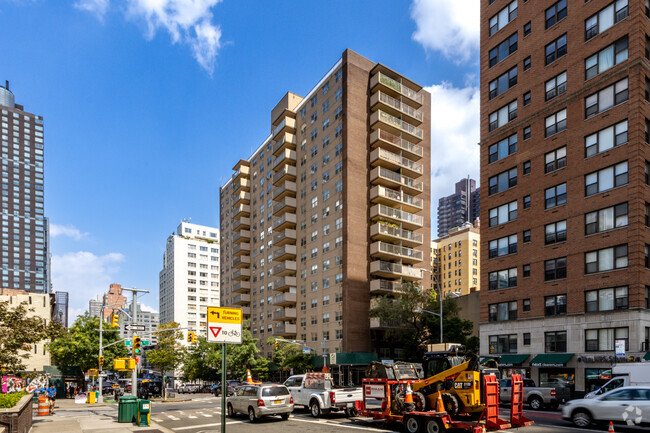 Building Photo - Tri-Faith House