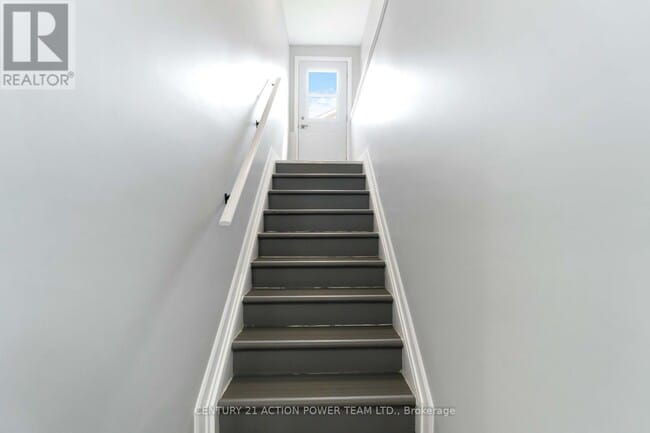 Building Photo - 513 Voie Ferree St
