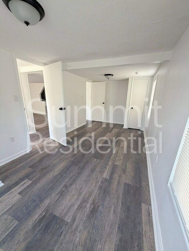Foto del edificio - 2 bedroom 1 bathroom Home in Mansfield!!