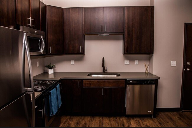 Foto del edificio - 1330 NW 18th St