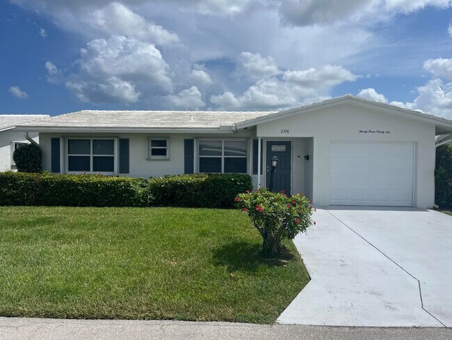 Foto del edificio - 2396 SW 13th Ave