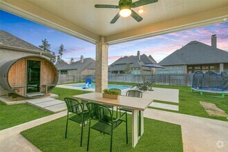 Building Photo - 17366 Camillia Trails