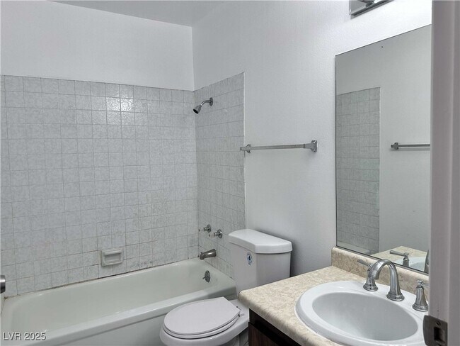 Foto del edificio - 4520 Sparky Dr