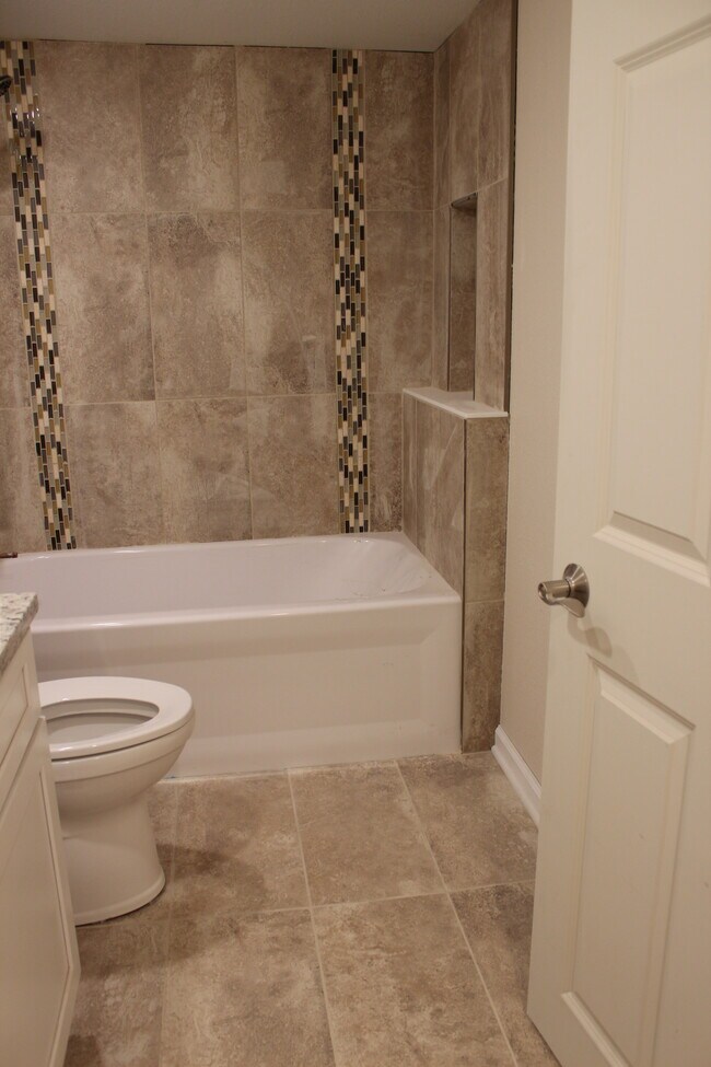 Foto del edificio - 4976 N 132nd St