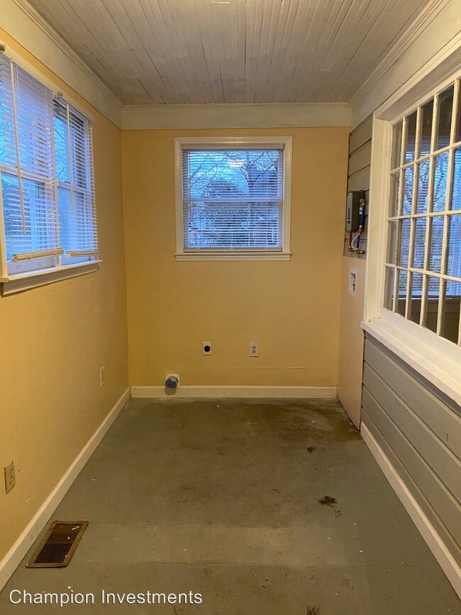 Building Photo - 2 br, 1 bath House - 714 Cherryville Road