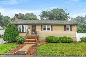Building Photo - 11 Boline Pl