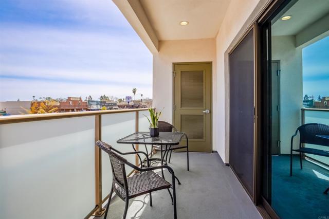 Foto del edificio - 3025 Byron St