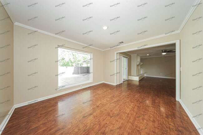 Foto del edificio - 10209 Island View Dr